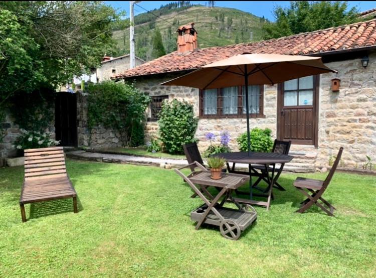 La Casita De Cuestallano Renedo De Cabuerniga Bagian luar foto